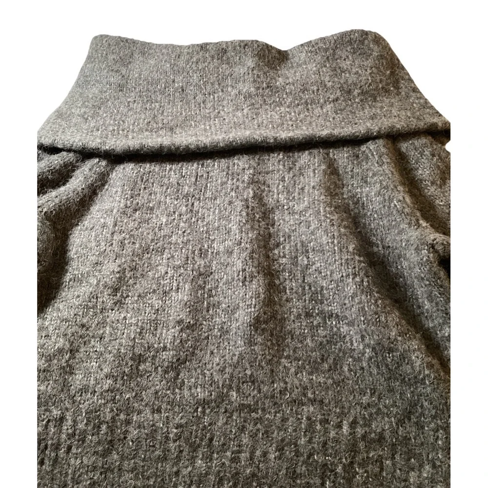 H&M Womens XS Grey Sweater Soft Warm Pullover Acrylic‎ & Alpaca Cowl Neck